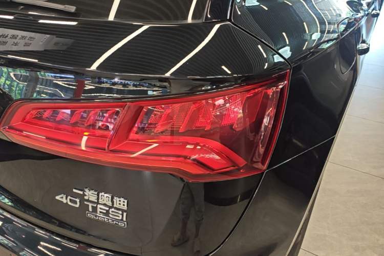 Used Audi Q5L 2020 40 TFSI Prestige Fashion Edition Right Rear Taillight
