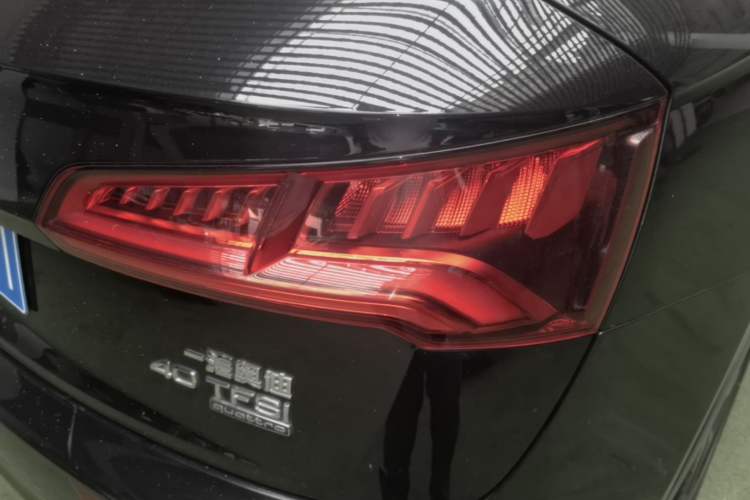Used Audi Q5L 2020 Updated 40 TFSI Prestige Fashion Edition Right Rear Taillight
