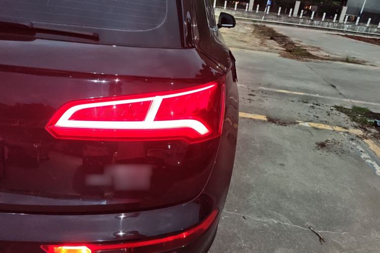 Used Audi Q5L 2020 Updated 40 TFSI Prestige Fashion Edition Right Rear Taillight