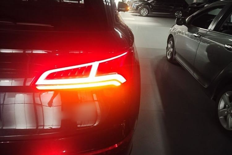 Used Audi Q5L 2020 Updated 40 TFSI Prestige Fashion Edition Right Rear Taillight