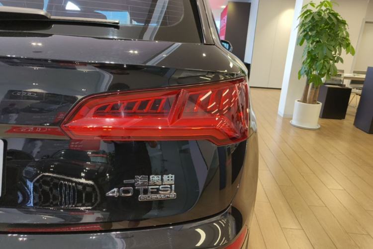 Used Audi Q5L 2020 40 TFSI Prestige Fashion Edition Right Rear Taillight