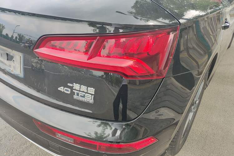 Used Audi Q5L 2020 Updated 40 TFSI Prestige Fashion Edition Right Rear Taillight