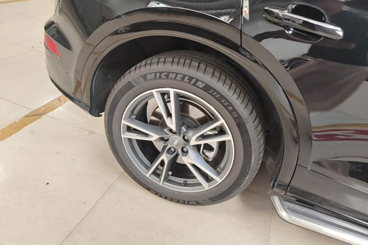 Used Audi Q5L 2020 45 TFSI Prestige Fashion Model Right Rear Wheel Hub