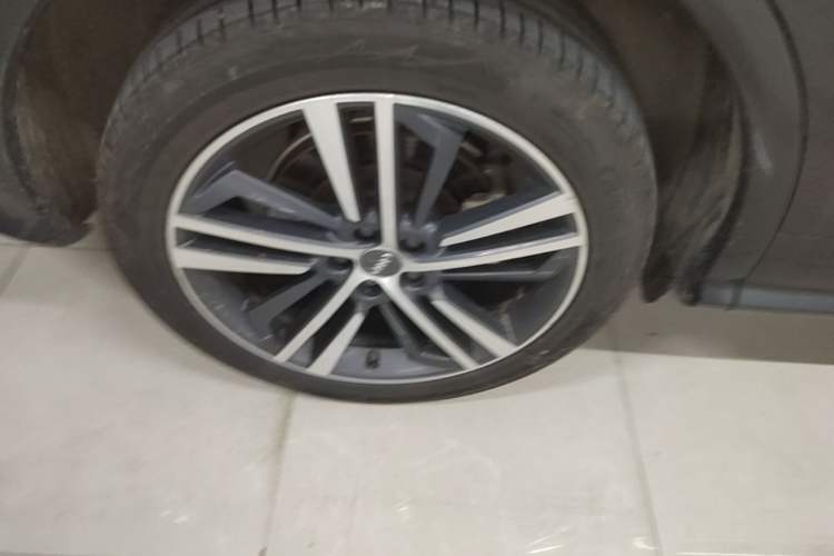 Used Audi Q5L 2020 45 TFSI Prestige Fashion Model Right Rear Wheel Hub
