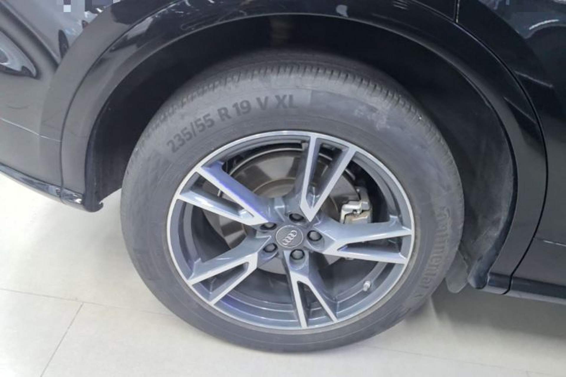 Used Audi Q5L 2020 Updated 40 TFSI Prestige Fashion Edition Right Rear Wheel Hub