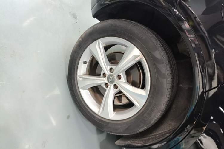 Used Audi Q5L 2020 40 TFSI Prestige Edition Right Rear Wheel Hub