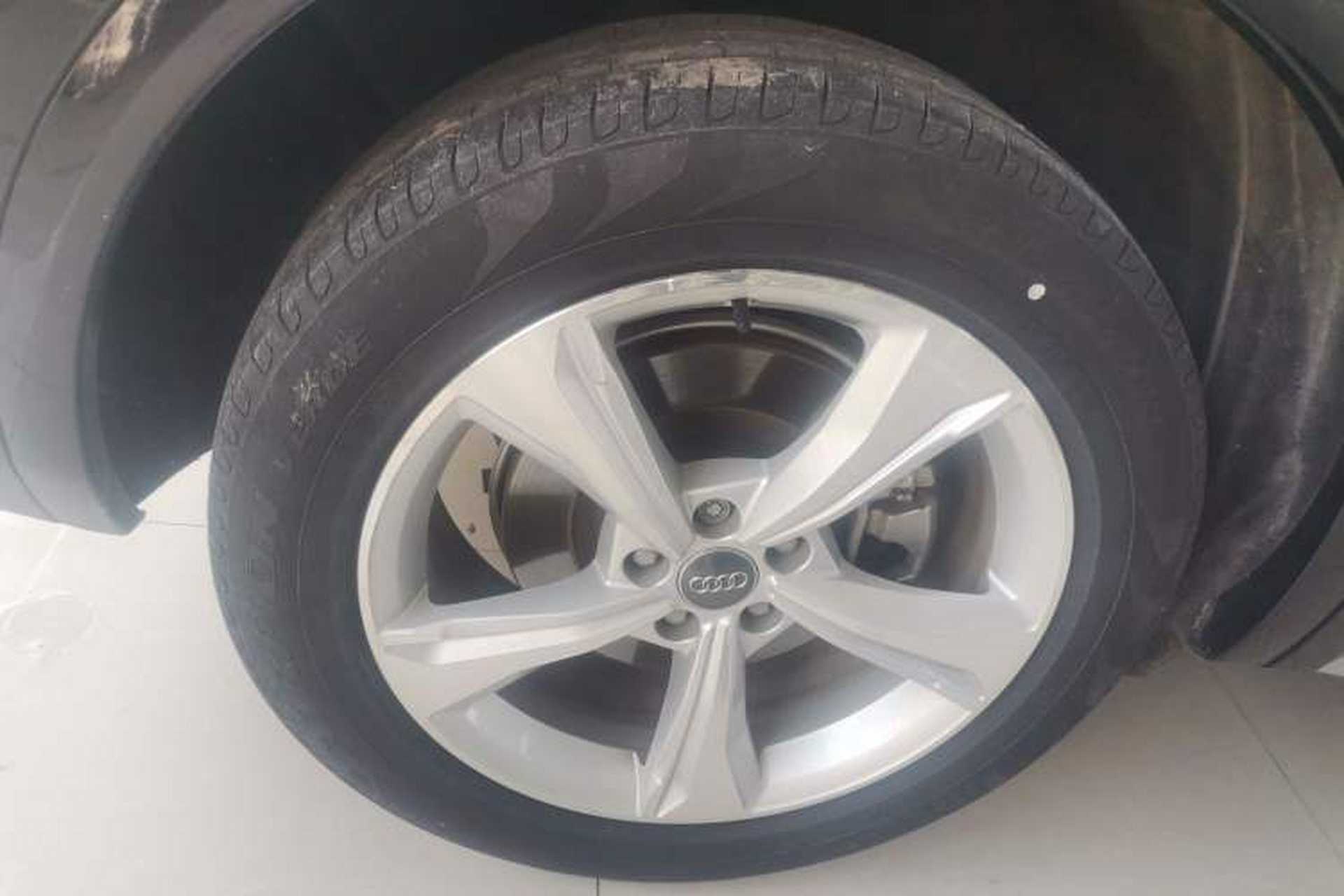 Used Audi Q5L 2020 Revised 40 TFSI Prestige Edition Right Rear Wheel Hub