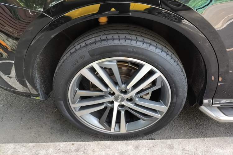 Used Audi Q5L 2020 Updated 40 TFSI Prestige Fashion Edition Right Rear Wheel Hub