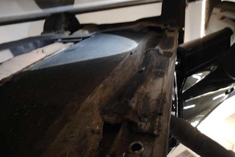 Used Audi Q5L 2020 Updated 40 TFSI Prestige Fashion Edition Right Side Sill