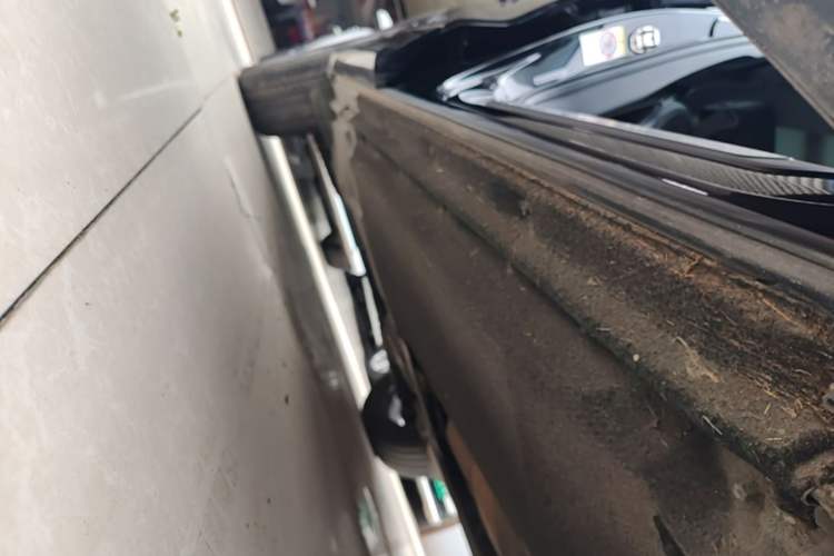 Used Audi Q5L 2020 Updated 40 TFSI Prestige Fashion Edition Right Side Sill