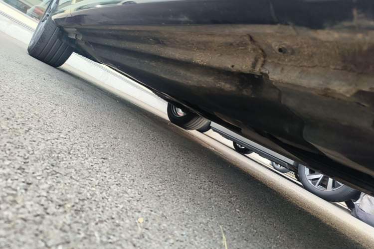 Used Audi Q5L 2020 Updated 40 TFSI Prestige Fashion Edition Right Side Sill