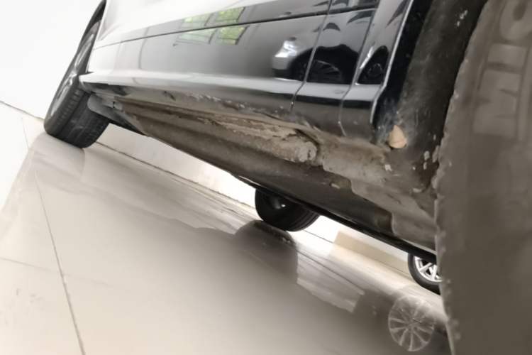 Used Audi Q5L 2020 Updated 40 TFSI Prestige Fashion Edition Right Side Sill