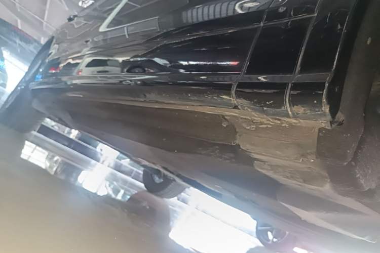 Used Audi Q5L 2020 Updated 40 TFSI Prestige Fashion Edition Right Side Sill