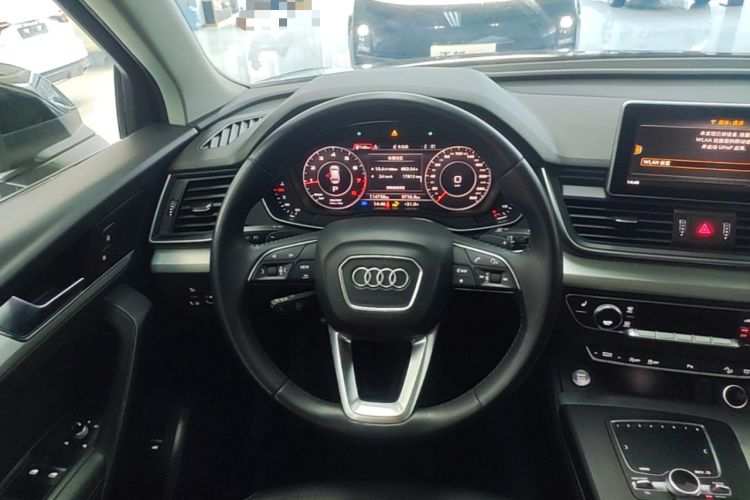 Used Audi Q5L 2020 Updated 40 TFSI Prestige Fashion Edition Steering Wheel
