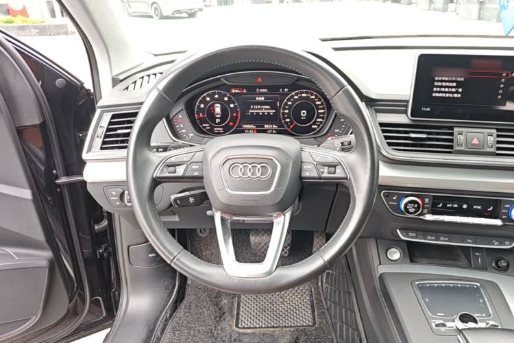 Used Audi Q5L 2020 40 TFSI Prestige Fashion Edition Steering Wheel