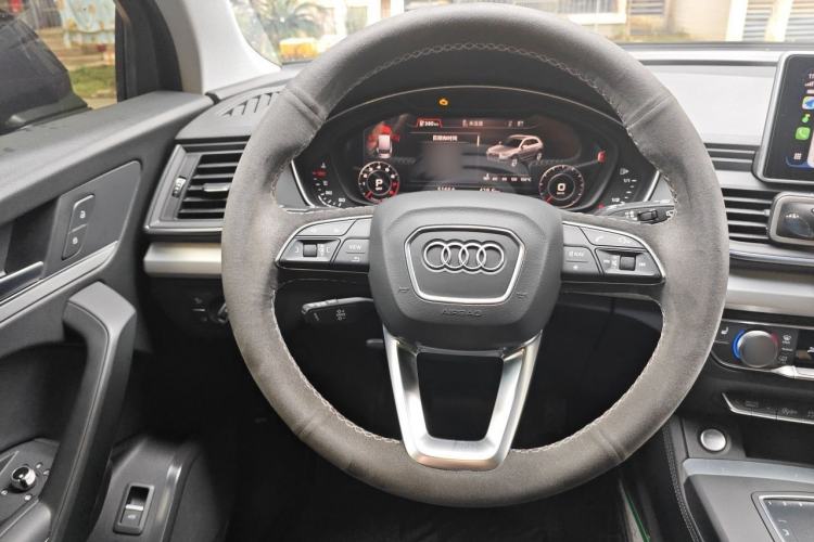 Used Audi Q5L 2020 Updated 40 TFSI Prestige Fashion Edition Steering Wheel