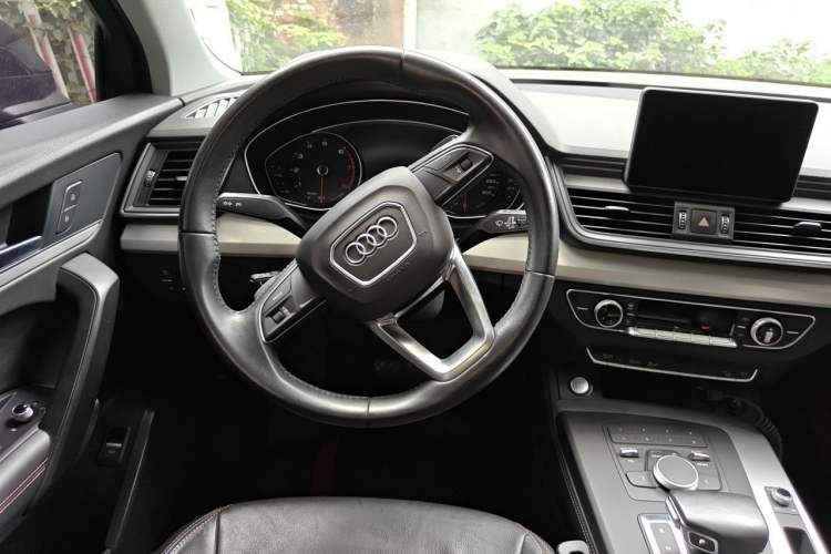 Used Audi Q5L 2020 Revised 40 TFSI Prestige Edition Steering Wheel