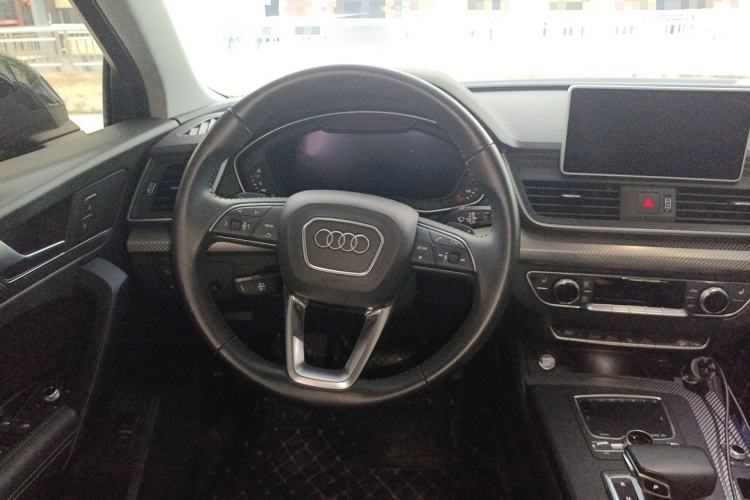Used Audi Q5L 2020 45 TFSI Prestige Fashion Model Steering Wheel