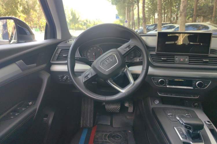 Used Audi Q5L 2020 Revised 40 TFSI Prestige Edition Steering Wheel