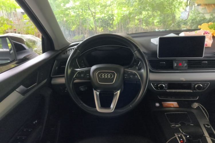 Used Audi Q5L 2020 40 TFSI Prestige Fashion Edition Steering Wheel