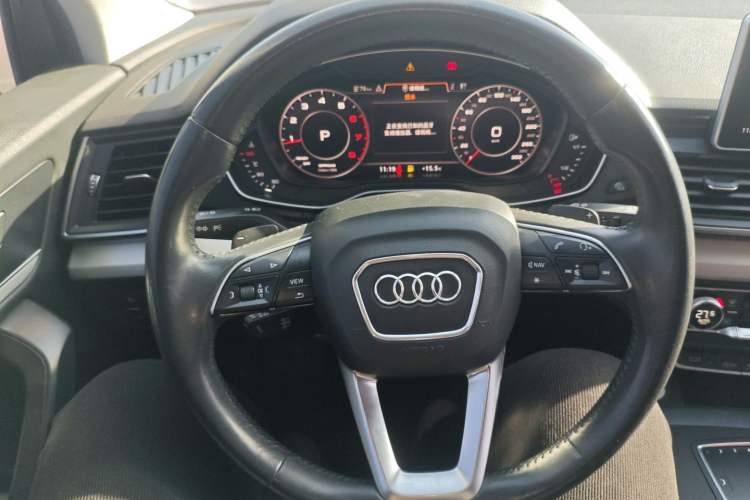 Used Audi Q5L 2020 40 TFSI Prestige Fashion Edition Steering Wheel