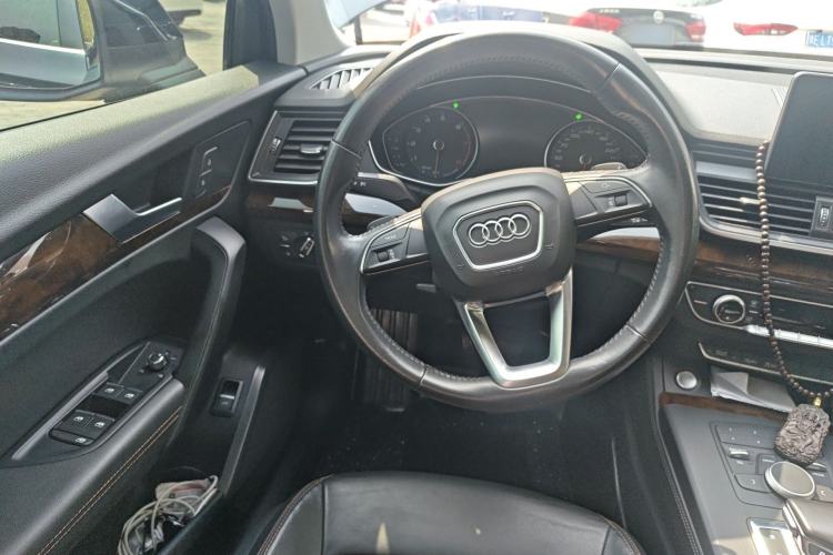 Used Audi Q5L 2020 40 TFSI Prestige Edition Steering Wheel