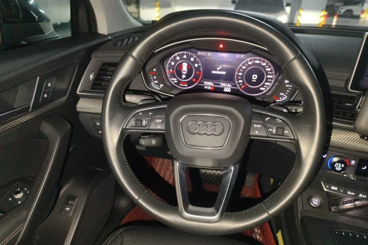 Used Audi Q5L 2020 45 TFSI Prestige Fashion Model Steering Wheel