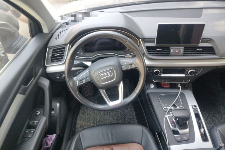 Used Audi Q5L 2020 Updated 40 TFSI Prestige Fashion Edition Steering Wheel