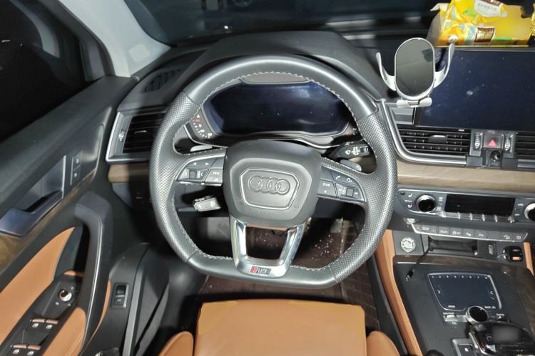 Used Audi Q5L 2020 45 TFSI Prestige Elegant Edition Steering Wheel