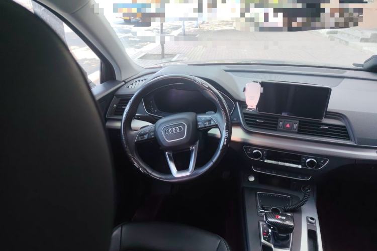 Used Audi Q5L 2020 Updated 40 TFSI Prestige Fashion Edition Steering Wheel