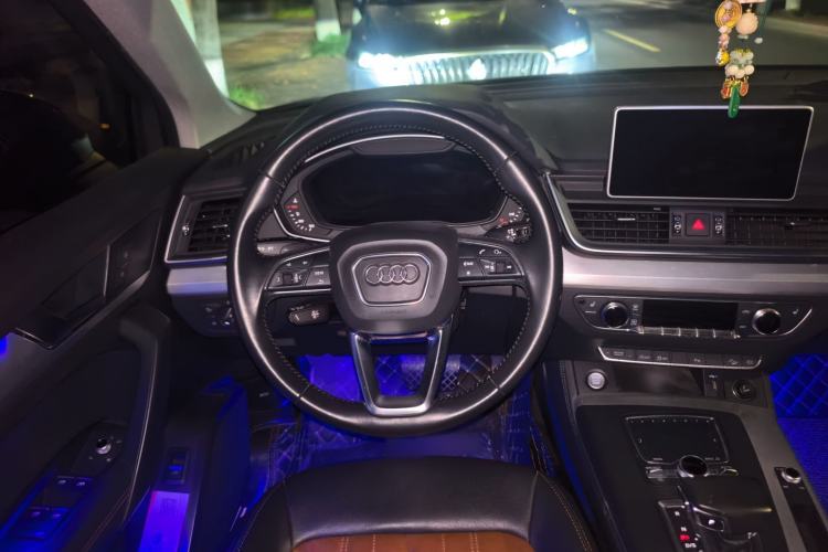 Used Audi Q5L 2020 40 TFSI Prestige Fashion Edition Steering Wheel