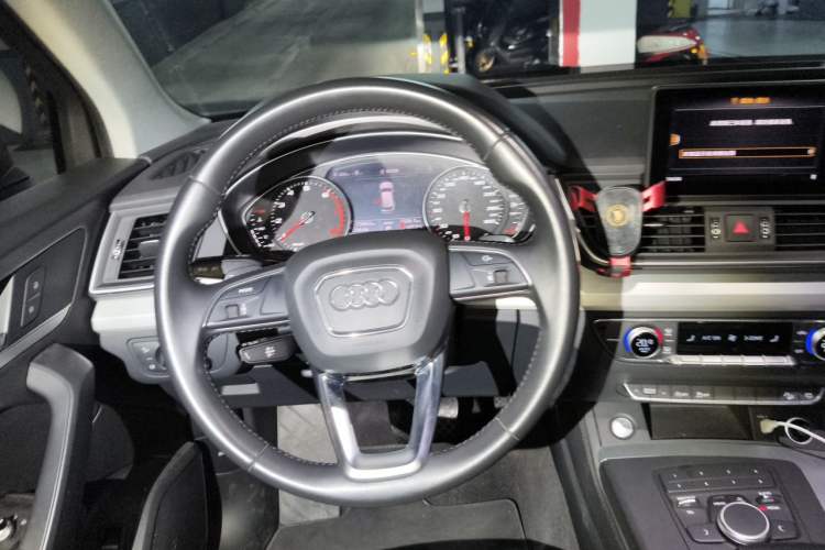 Used Audi Q5L 2020 Revised 40 TFSI Prestige Edition Steering Wheel