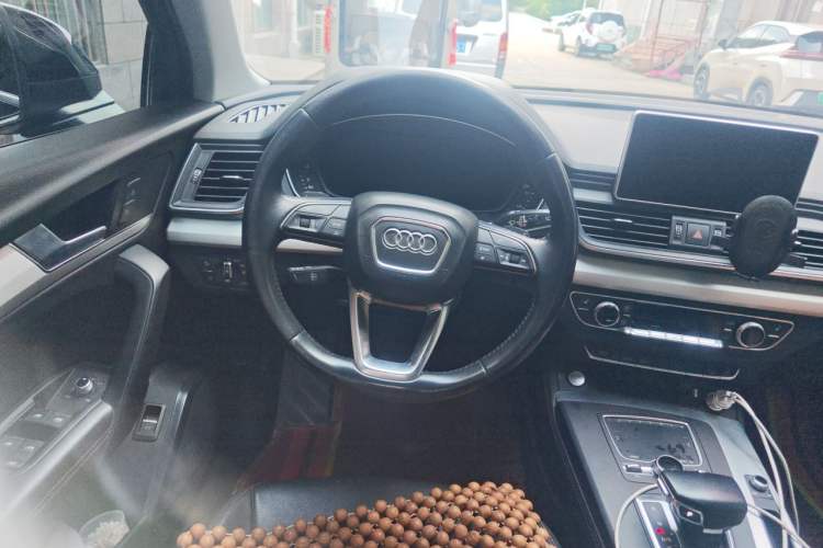 Used Audi Q5L 2020 40 TFSI Prestige Fashion Edition Steering Wheel