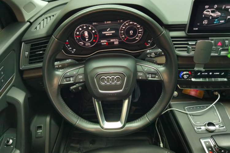 Used Audi Q5L 2020 45 TFSI Prestige Elegant Edition Steering Wheel