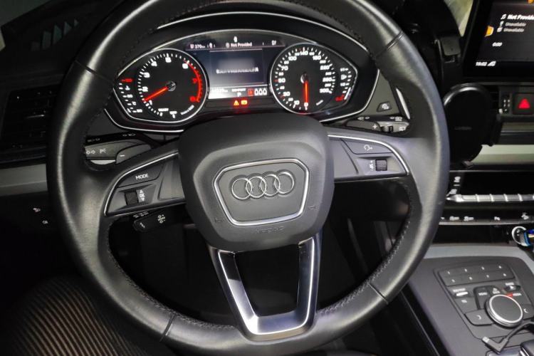 Used Audi Q5L 2020 Revised 40 TFSI Prestige Edition Steering Wheel