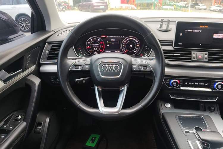 Used Audi Q5L 2020 40 TFSI Prestige Fashion Edition Steering Wheel