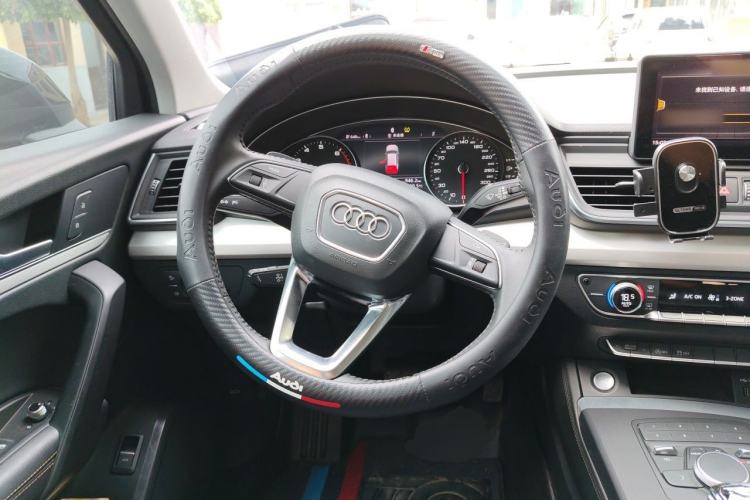 Used Audi Q5L 2020 40 TFSI Prestige Edition Steering Wheel