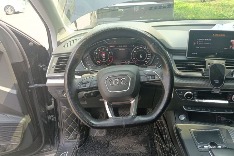 Used Audi Q5L 2020 45 TFSI Prestige Sport Edition Steering Wheel