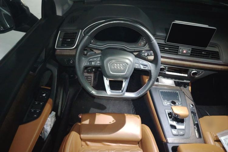 Used Audi Q5L 2020 45 TFSI Prestige Elegant Edition Steering Wheel