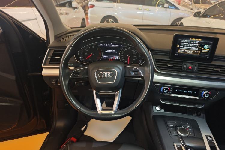Used Audi Q5L 2020 40 TFSI Prestige Edition Steering Wheel