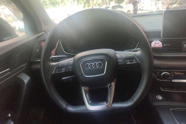 Used Audi Q5L 2020 45 TFSI Prestige Sport Edition Steering Wheel