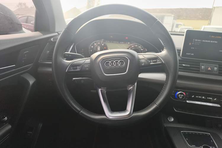 Used Audi Q5L 2020 40 TFSI Prestige Fashion Edition Steering Wheel