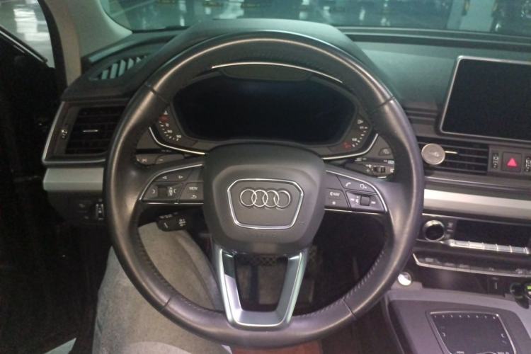 Used Audi Q5L 2020 40 TFSI Prestige Fashion Edition Steering Wheel