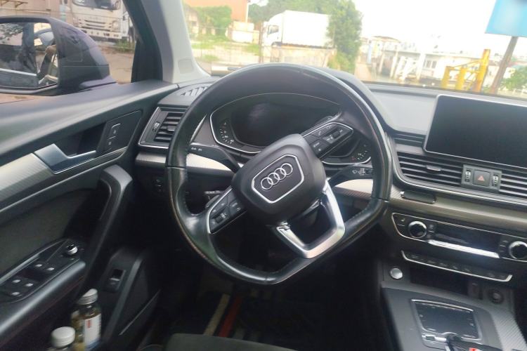 Used Audi Q5L 2020 45 TFSI Prestige Sport Edition Steering Wheel