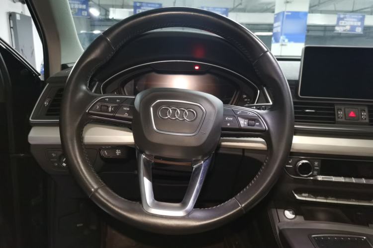 Used Audi Q5L 2020 40 TFSI Prestige Fashion Edition Steering Wheel