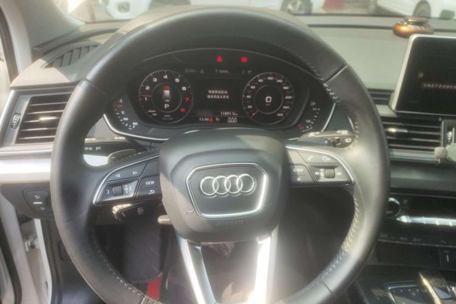 Used Audi Q5L 2020 Updated 40 TFSI Prestige Fashion Edition Steering Wheel