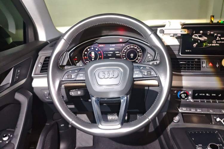 Used Audi Q5L 2020 40 TFSI Prestige Fashion Edition Steering Wheel