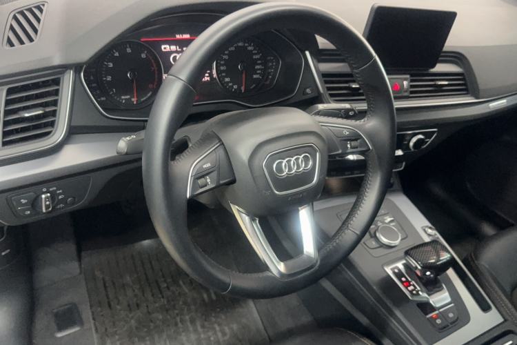 Used Audi Q5L 2020 Revised 40 TFSI Prestige Edition Steering Wheel