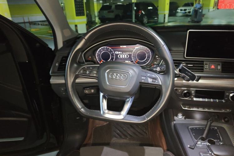 Used Audi Q5L 2020 45 TFSI Prestige Sport Edition Steering Wheel