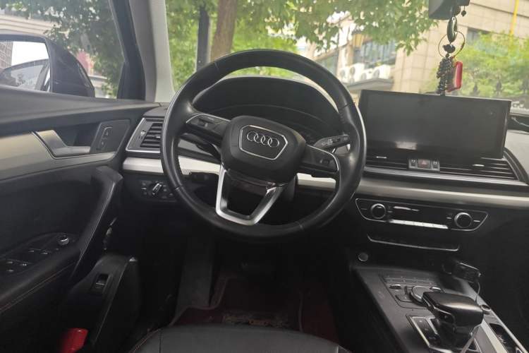 Used Audi Q5L 2020 Revised 40 TFSI Prestige Edition Steering Wheel